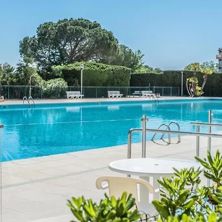H Cannes Marina Mountain View Apartment *